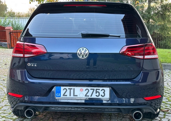 Volkswagen Golf cena 98277 przebieg: 42700, rok produkcji 2019 z Rawicz małe 137